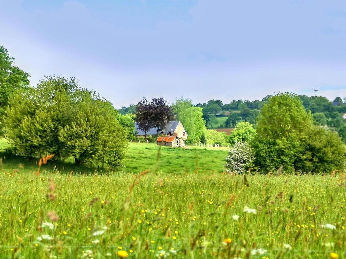 Holiday Home Close To Normandy Montaigu-les-Bois Eksteriør bilde