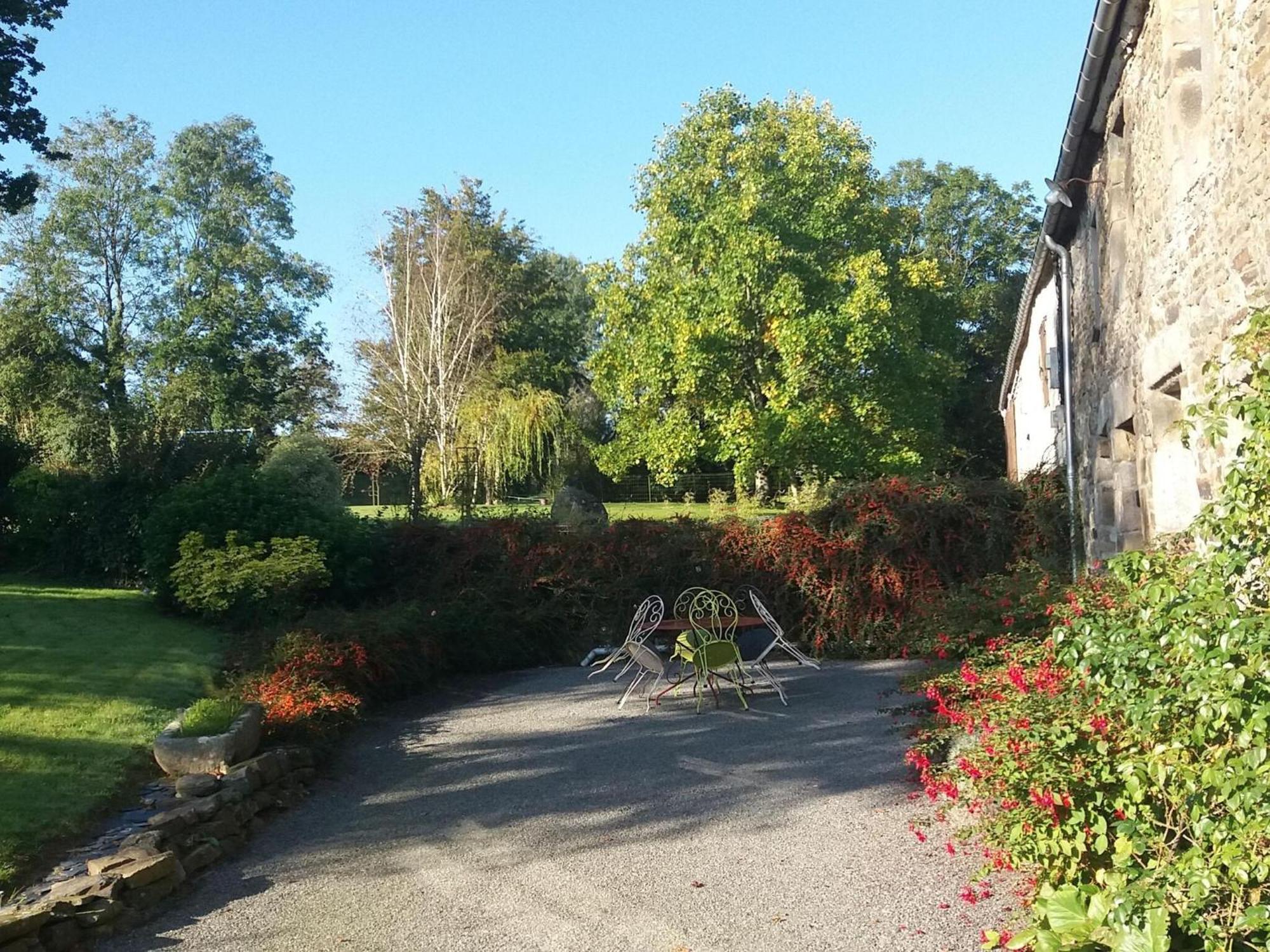 Holiday Home Close To Normandy Montaigu-les-Bois Eksteriør bilde