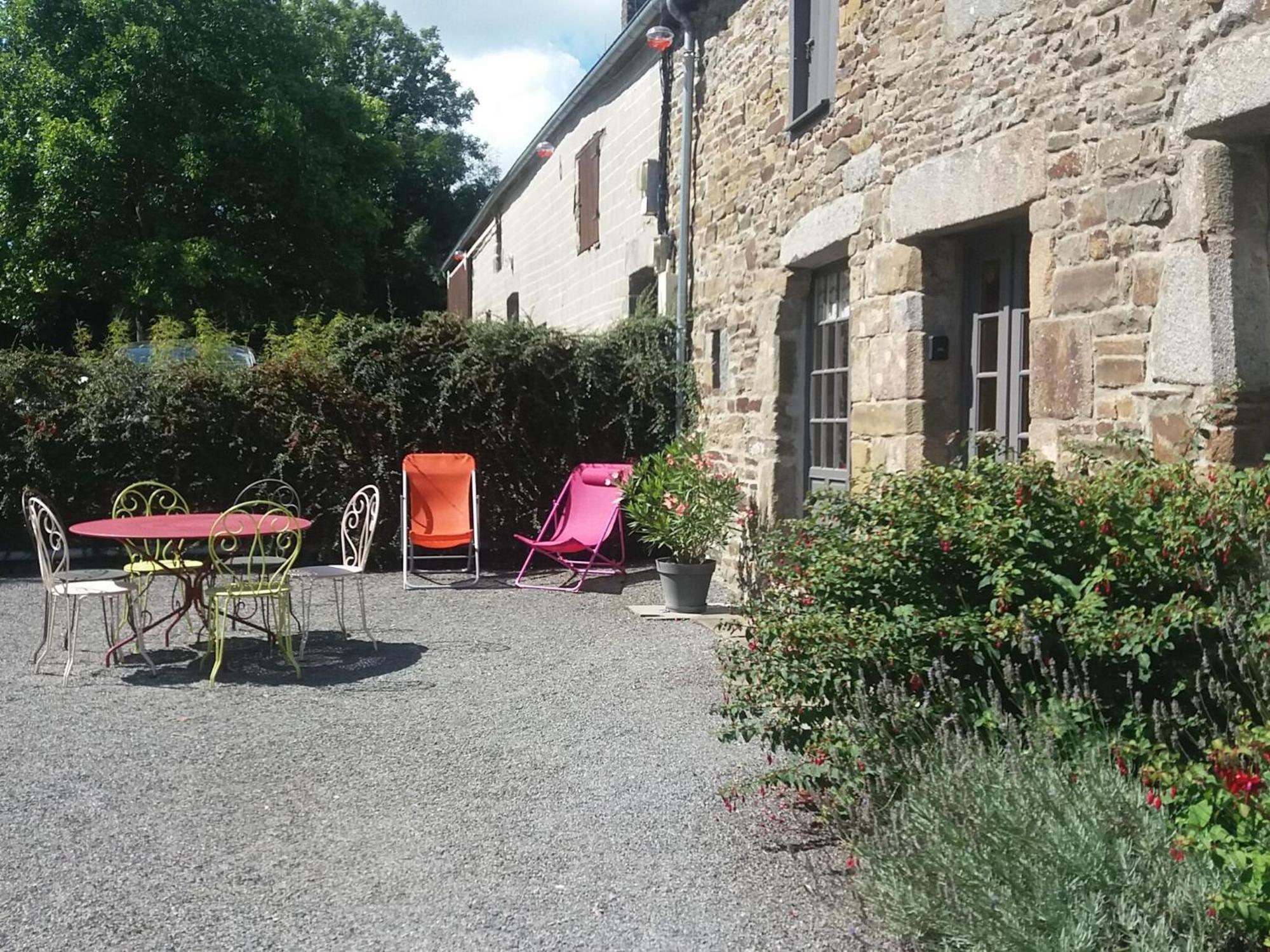 Holiday Home Close To Normandy Montaigu-les-Bois Eksteriør bilde